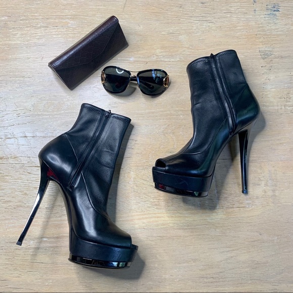 GUCCI Peep Toe Platform Bootie - Picture 2 of 6